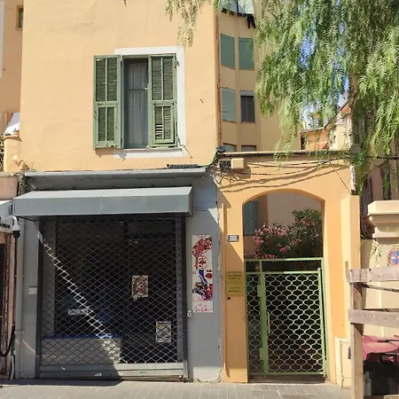 Port Et Vieux Direct From Airport By Tramway Apartamento